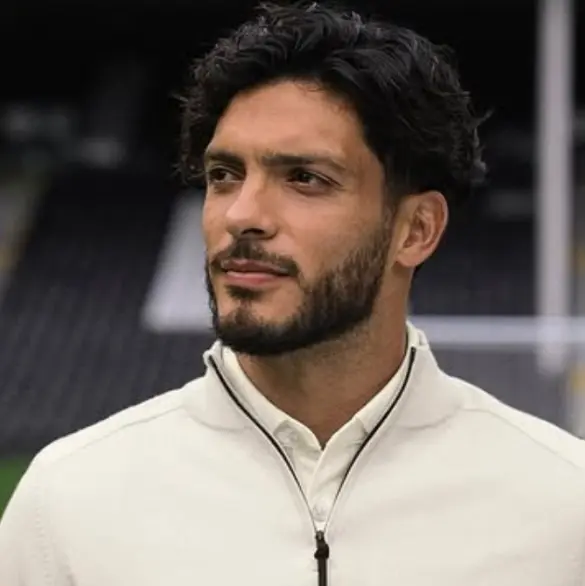 Raúl Jiménez recibe nuevo apodo tras brillar con el Fulham
