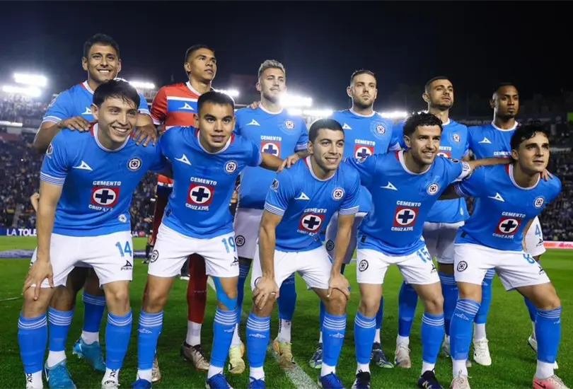 Cruz Azul estar&iacute;a dispuesto a enviar a un referente a Chivas por el Chiquete