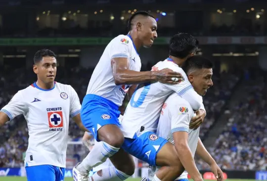 Cruz Azul sigue sumando bajas en su plantilla