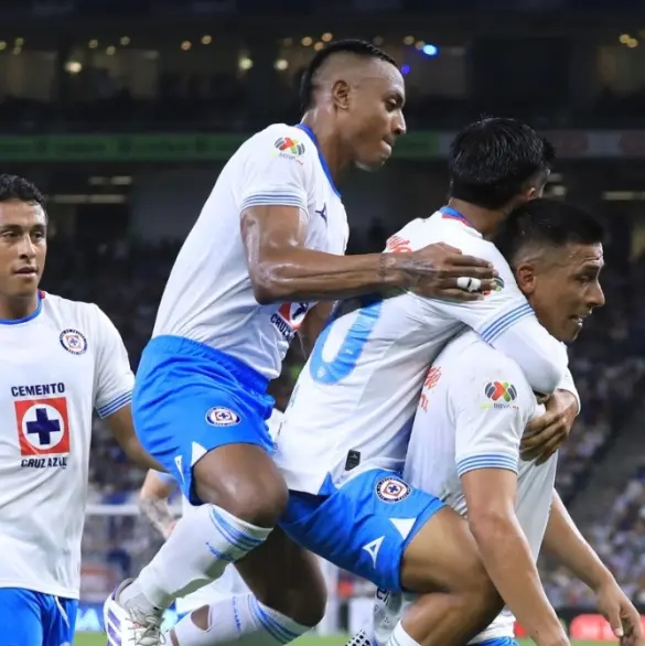 Futbolista de Cruz Azul anuncia su salida antes del arranque de la Liga MX