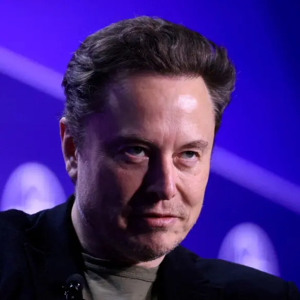 Elon Musk, interesado en comprar club grande de la Premier