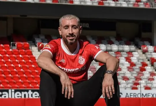 Héctor Herrera tendrá que cumplir una sanción antes de debutar con Toluca