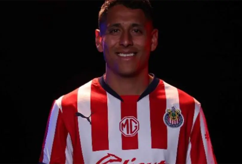 Chivas tuvo que bajar la presentaci&oacute;n de Luis Romo