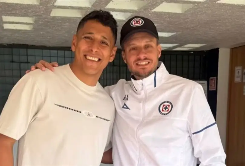 Mart&iacute;n Anselmi habl&oacute; sobre la pol&eacute;mica entre Cruz Azul y Luis Romo