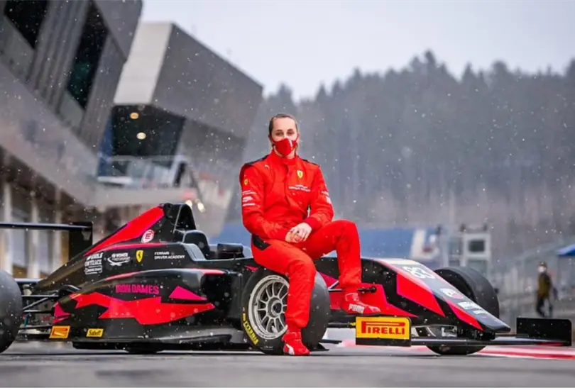 Ferrari sum&oacute; a comienzos de este a&ntilde;o su primera piloto a la Ferrari Driver Academy