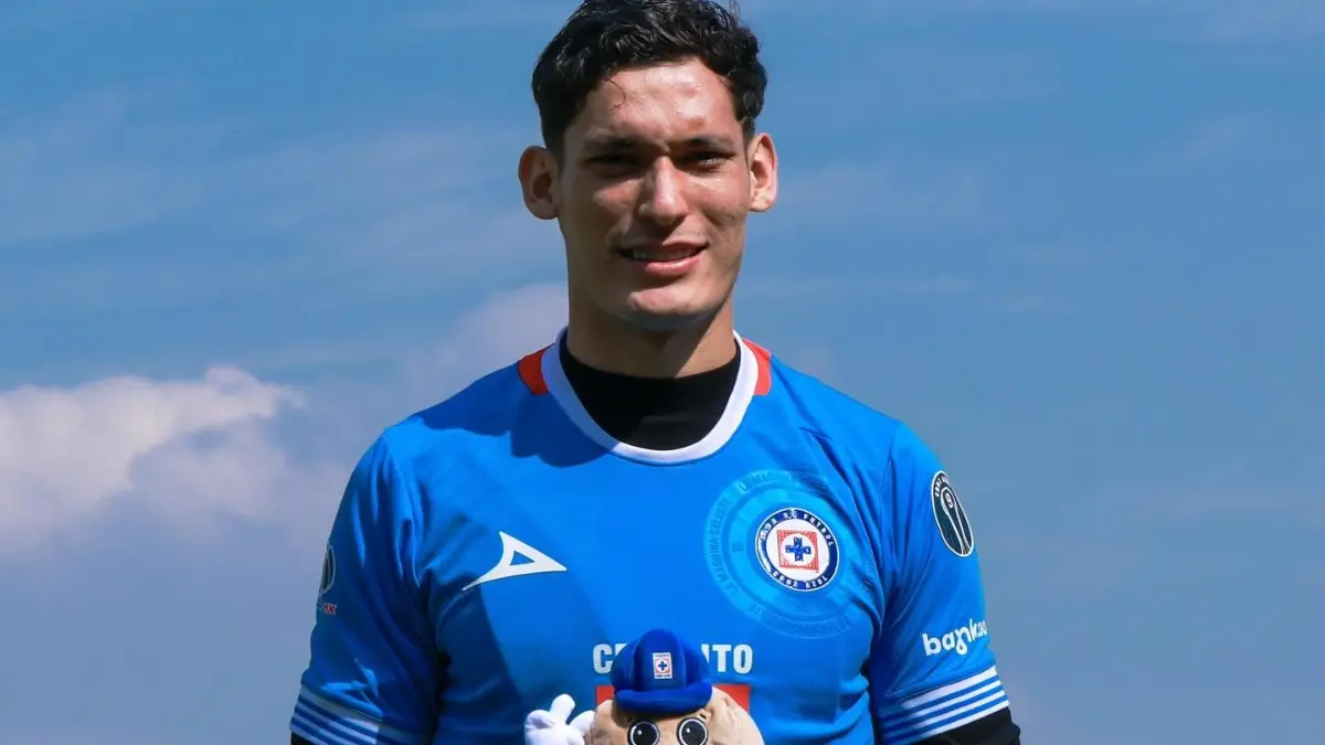  Jesús Orozco Chiquete ha sido anunciado como nuevo jugador de Cruz Azul 