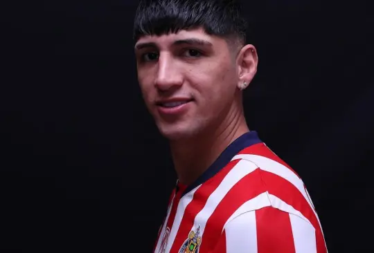 Alan Pulido está listo para debutar con Chivas