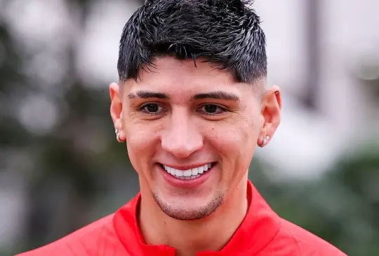 Alan Pulido no ha podido debutar en este Clausura 2025