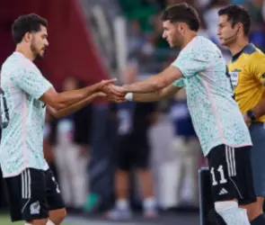 El emotivo mensaje de Henry Martín sobre su competencia con Santi Giménez