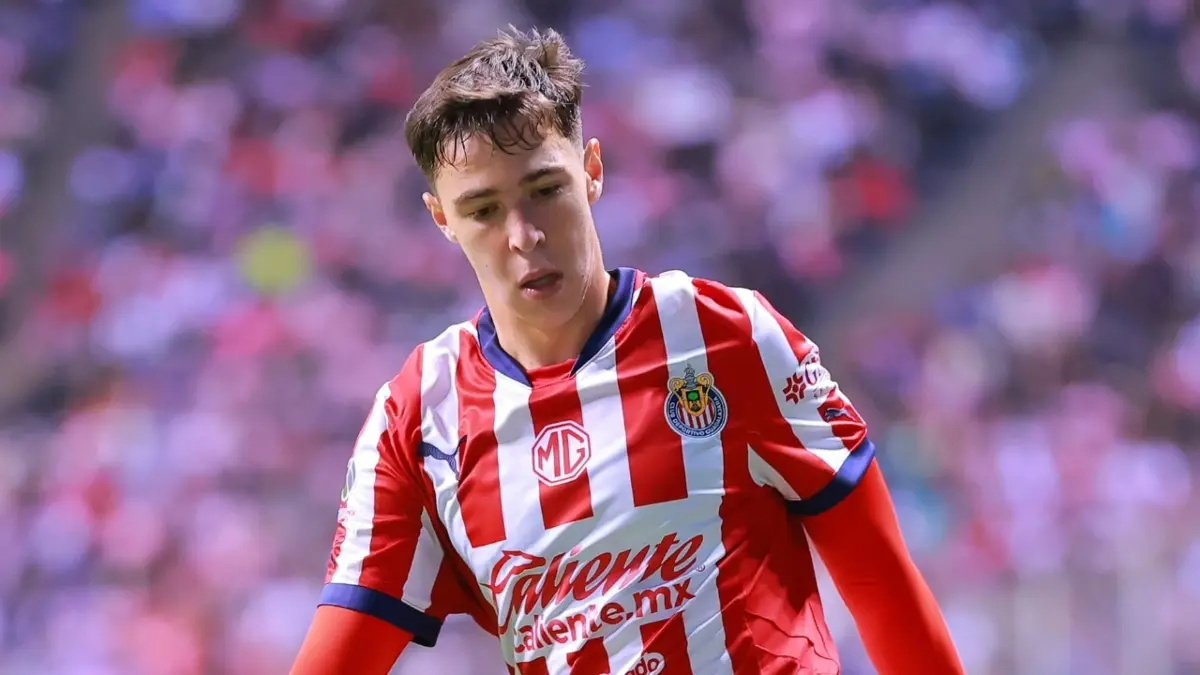  Mateo Chávez tiene a un club en Europa ofertando por él, pero en Chivas se niegan a dejarlo ir 