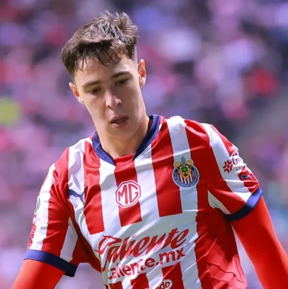 La razón por la que Chivas le niega salir a Europa a Mateo Chávez