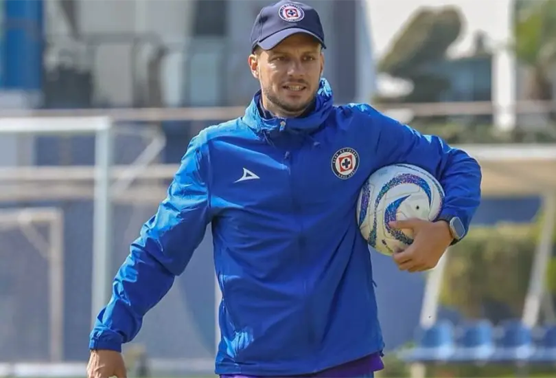Martín Anselmi dejó Cruz Azul envuelto en múltiples polémicas Martín Anselmi dejó Cruz Azul envuelto en múltiples polémicas