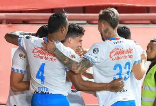 Cruz Azul busca enderezar el camino tras la salida de Anselmi