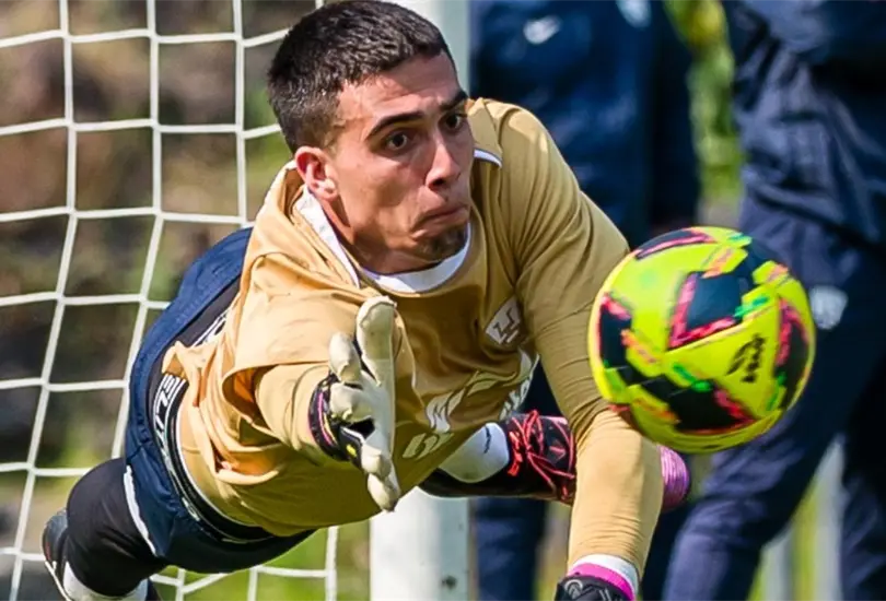 Alex Padilla sigue sin debutar en Pumas y habr&iacute;a un motivo de peso