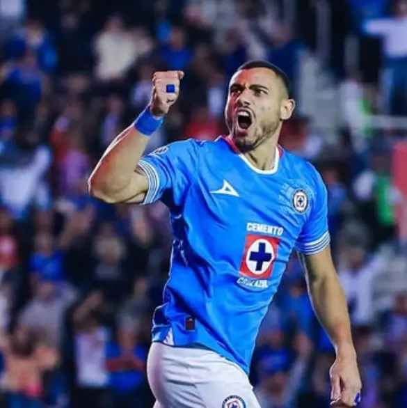 La generosa propina de Giakoumakis a quien le da una asistencia con Cruz Azul