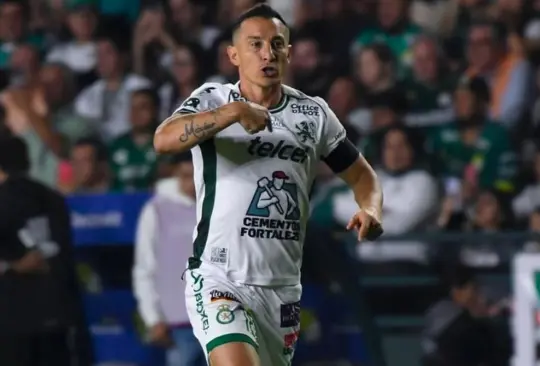 Andrés Guardado pidió la opinión de varios sobre volver a pesar de haber anunciado su retiro