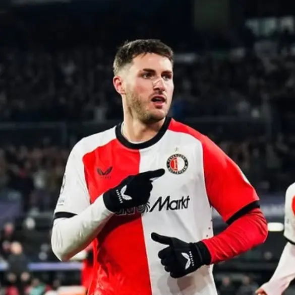 El mensaje de despedida de Santiago Giménez al Feyenoord