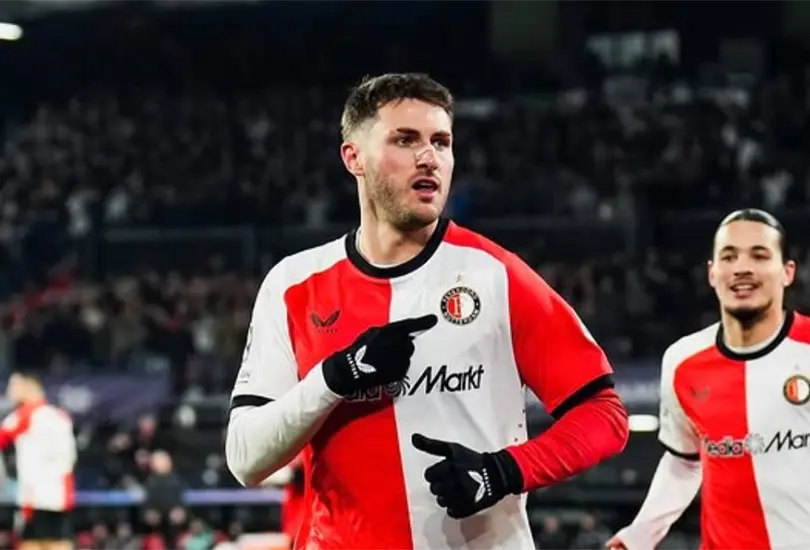 Santiago Gim&eacute;nez manda mensaje a la afici&oacute;n del Feyenoord