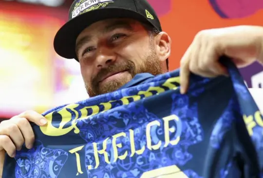 Travis Kelce recibió un regalo que muchos creen será la cábala para el tricampeonato de Kansas City