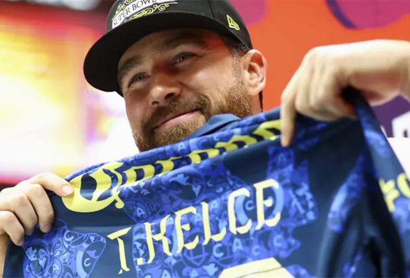Travis Kelce recibi&oacute; un regalo que muchos creen ser&aacute; la c&aacute;bala para el tricampeonato de Kansas City