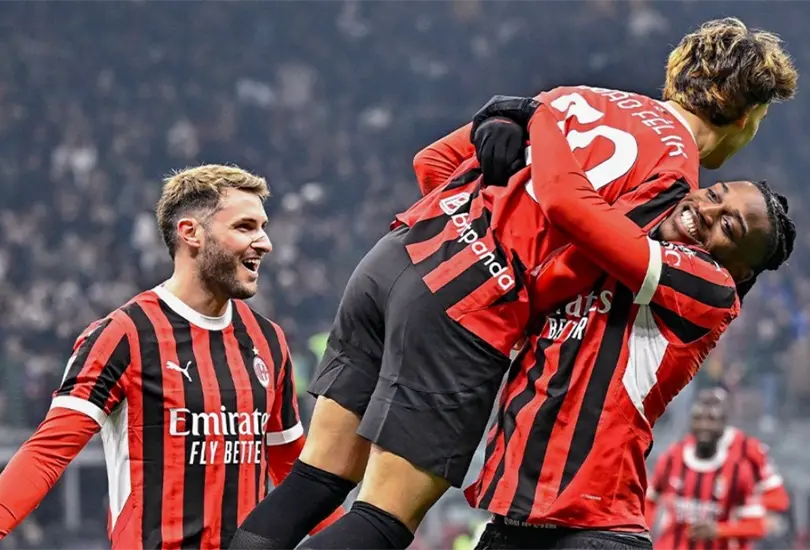 Santiago Giménez inició su travesía con el Milán asistiendo a Joao Félix Santiago Giménez inició su travesía con el Milán asistiendo a Joao Félix