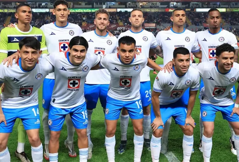 Cruz Azul podr&iacute;a tener una nueva baja con el torneo iniciado