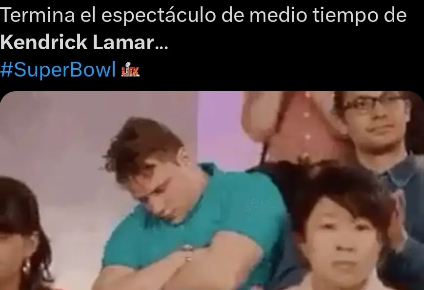 Incluso surgieron imágenes de la afición en el estadio sin mostrar euforia por el espectáculo. 