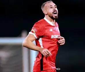 Toluca pone Héctor Herrera a la altura de Sergio Ramos y James Rodríguez