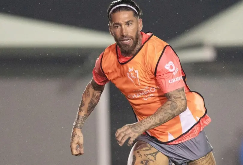 Sergio Ramos ya entrena con Rayados y recibi&oacute; un mensaje de desprecio desde Coapa