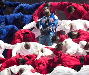 Los detalles en el show de Kendrick Lamar en el Super Bowl LIX