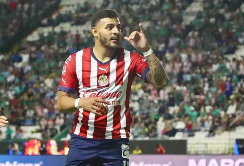 Alexis Vega revel&oacute; la raz&oacute;n por la que no pudo jugar en el viejo continente