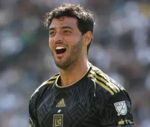 Histórico de Europa podría ser el destino de Carlos Vela