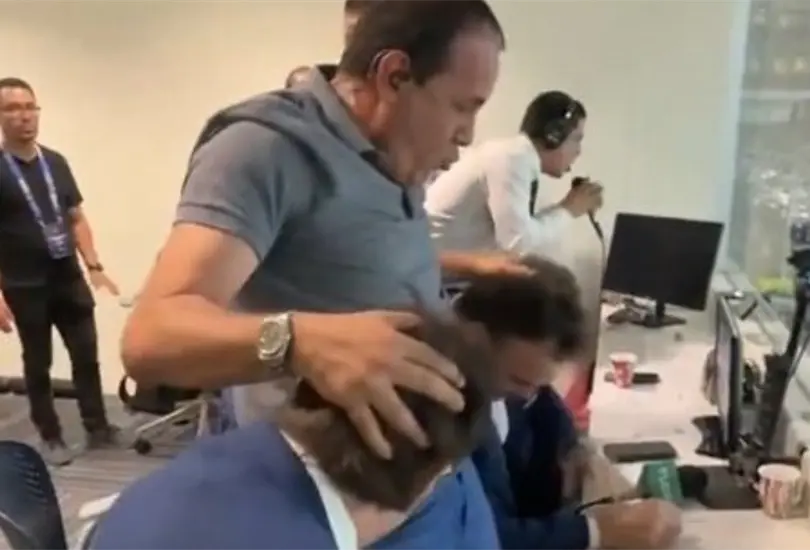 David Faitelson reaccionó al gesto que tuvo Cuauhtémoc Blanco en la final del Apertura 2024 David Faitelson reaccionó al gesto que tuvo Cuauhtémoc Blanco en la final del Apertura 2024