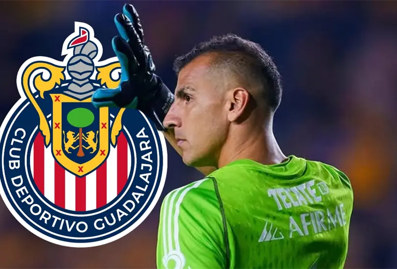 Nahuel Guzm&aacute;n sali&oacute; en defensa de las Chivas