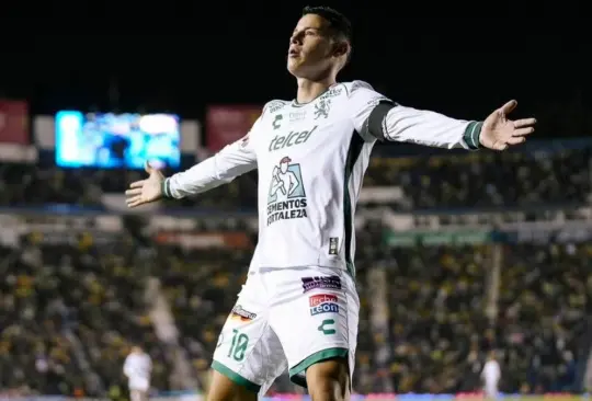 James Rodríguez festejando su gol ante el América