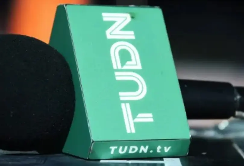 El ex narrador de TUDN le dio la oportunidad a otra televisora para continuar con su carrera El ex narrador de TUDN le dio la oportunidad a otra televisora para continuar con su carrera