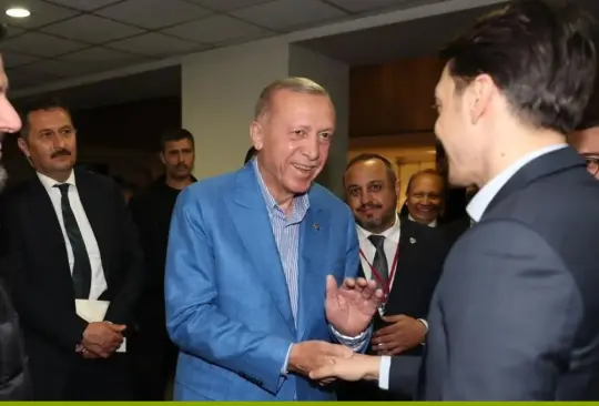 Özil ha expresado su apoyo a Turquía y ha participado en campañas relacionadas con el gobierno de Erdogan