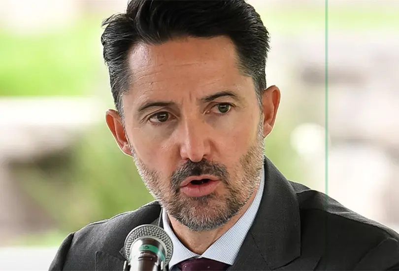 Yon de Luisa estar&iacute;a por dejar su cargo en la FIFA