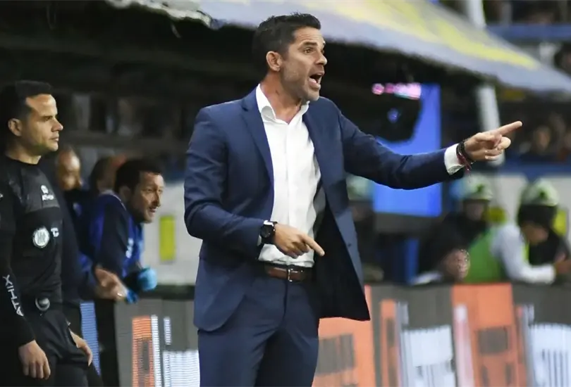 El t&eacute;cnico dejar&aacute; el cargo por el que abandon&oacute; a Chivas el a&ntilde;o pasado.
