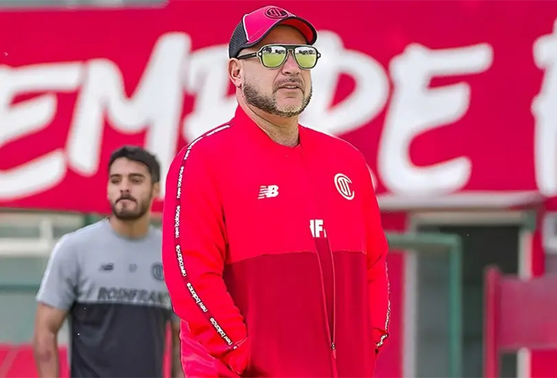 El estratega no se guard&oacute; nada para criticar el calendario de la Liga MX.