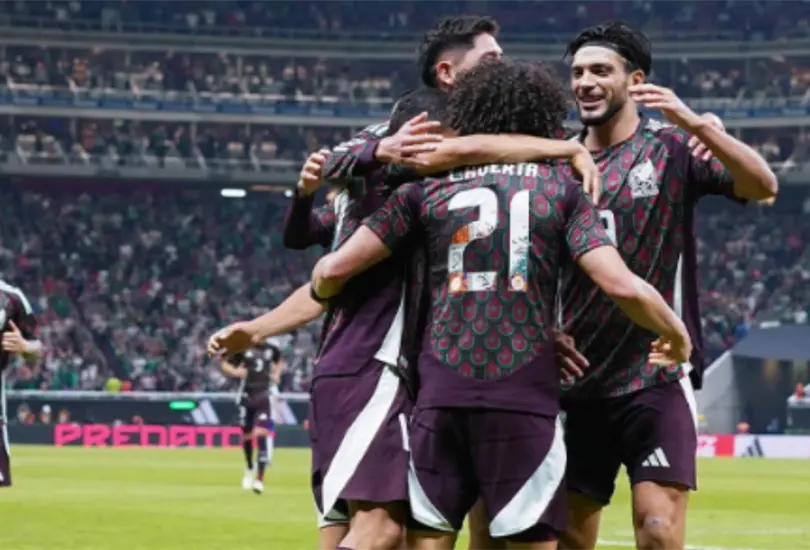 Al menos un delantero quedar&iacute;a fuera de la convocatoria de Javier Aguirre