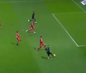 Comisión de Árbitros reconoce su error en gol anulado a Chivas