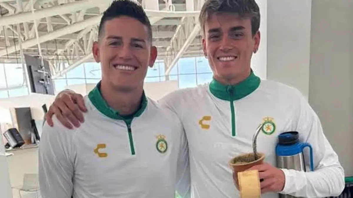  James Rodríguez y Nico Fonseca son muy unidos en León 