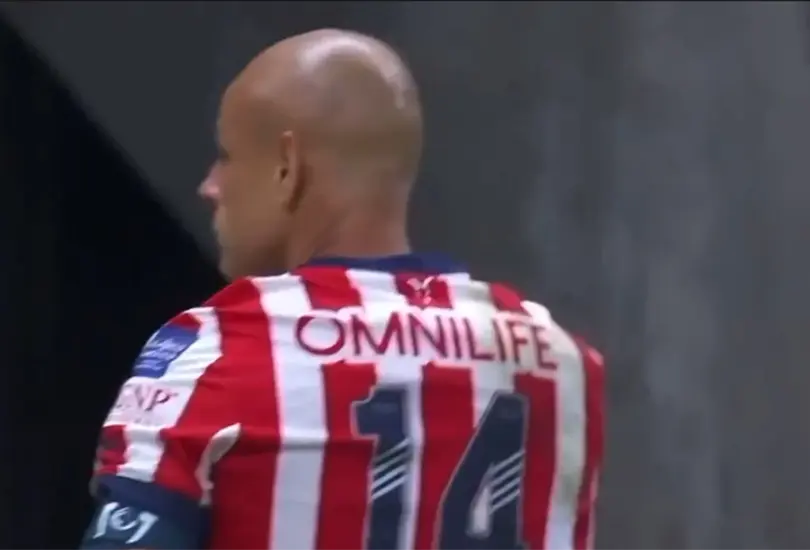 Chicharito se burl&oacute; del Am&eacute;rica tras el silbatazo final