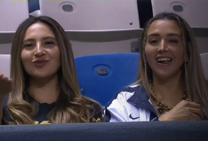 Los aficionados han buscado las identidades de las aficionadas que se robaron las cámaras Los aficionados han buscado las identidades de las aficionadas que se robaron las cámaras
