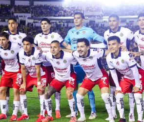 Futbolista de Chivas habría pedido su salida tras derrota vs América