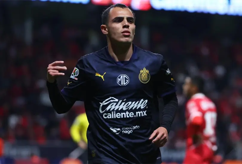 Hugo Camberos se neg&oacute; a firmar su renovaci&oacute;n con Chivas