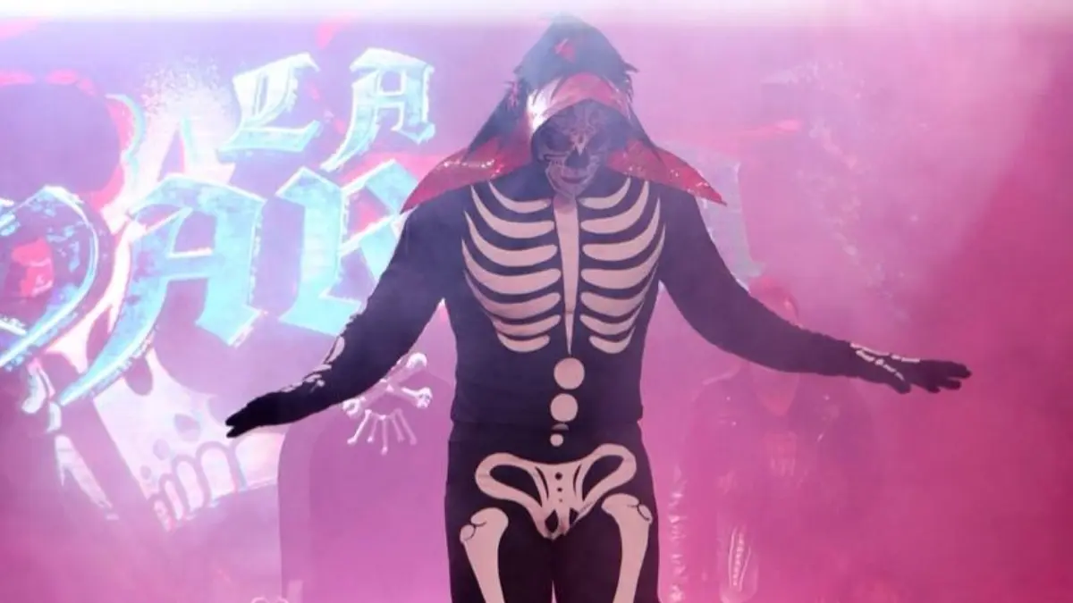  La Parka volvió en el Rey de Reyes 2025 y ya se conoce su identidad 