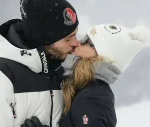 El emotivo mensaje de la esposa de Raúl Jiménez tras sus actuaciones