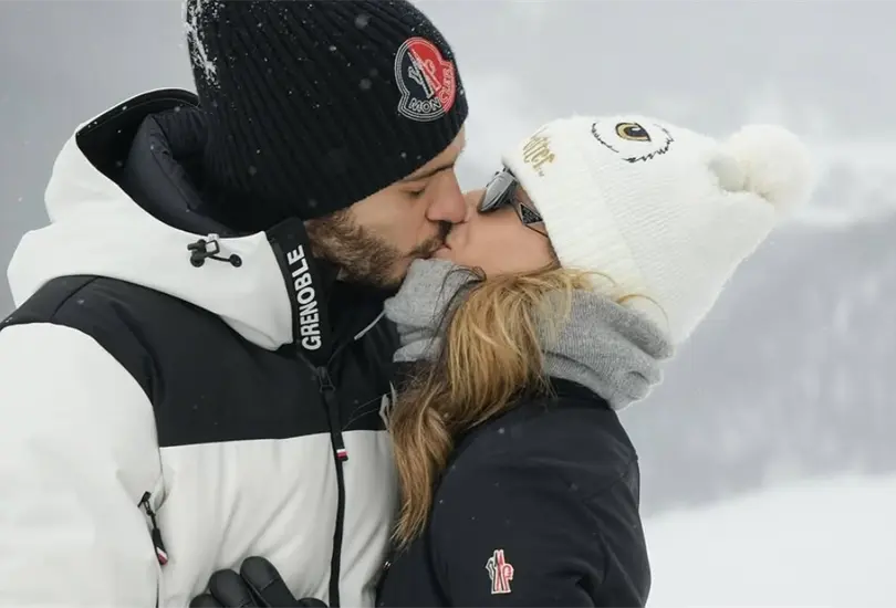 Raúl Jiménez recibió un mensaje de su esposa tras ganar la Nations League Raúl Jiménez recibió un mensaje de su esposa tras ganar la Nations League
